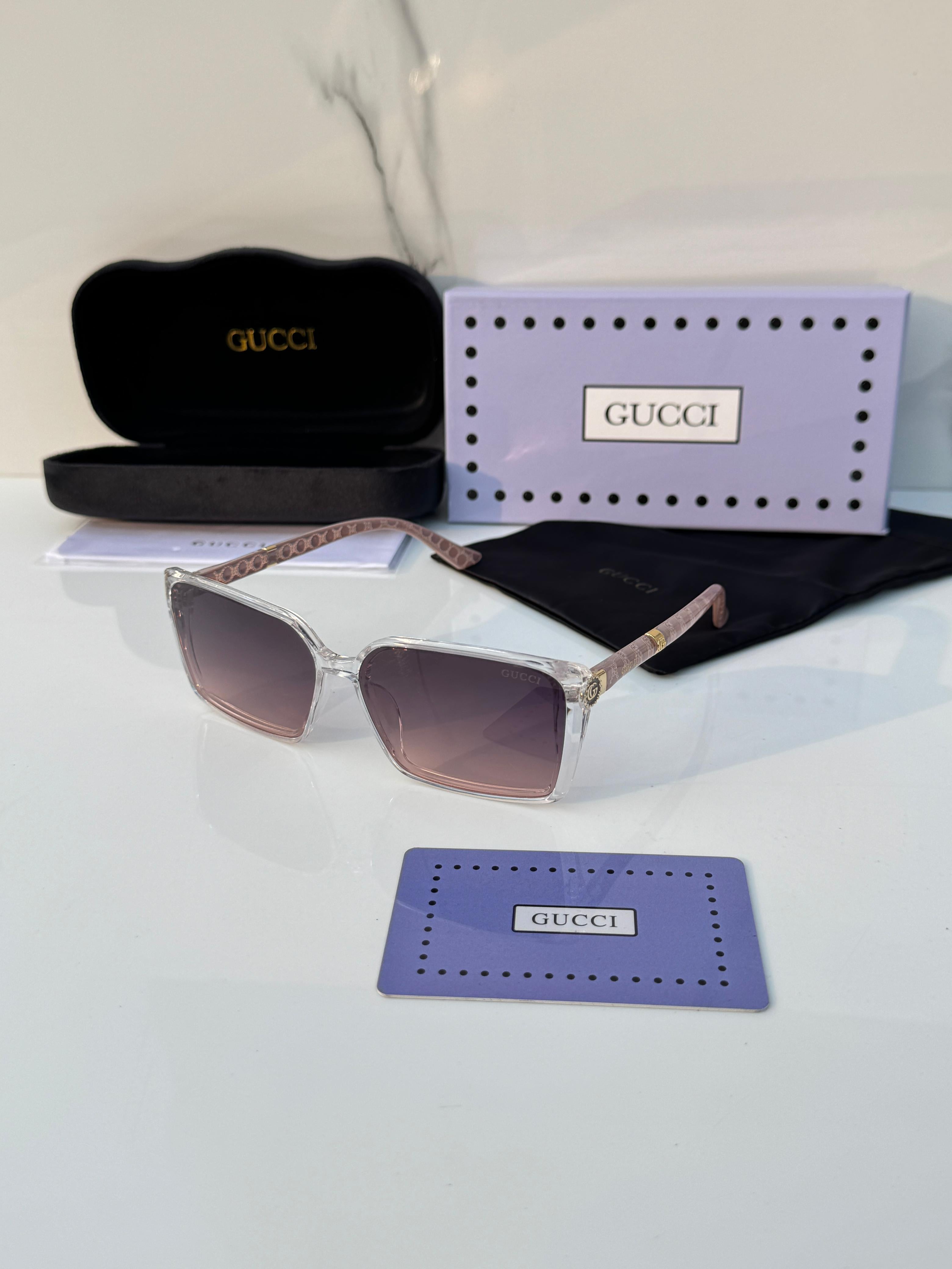 *Gucci 2892 water pink*