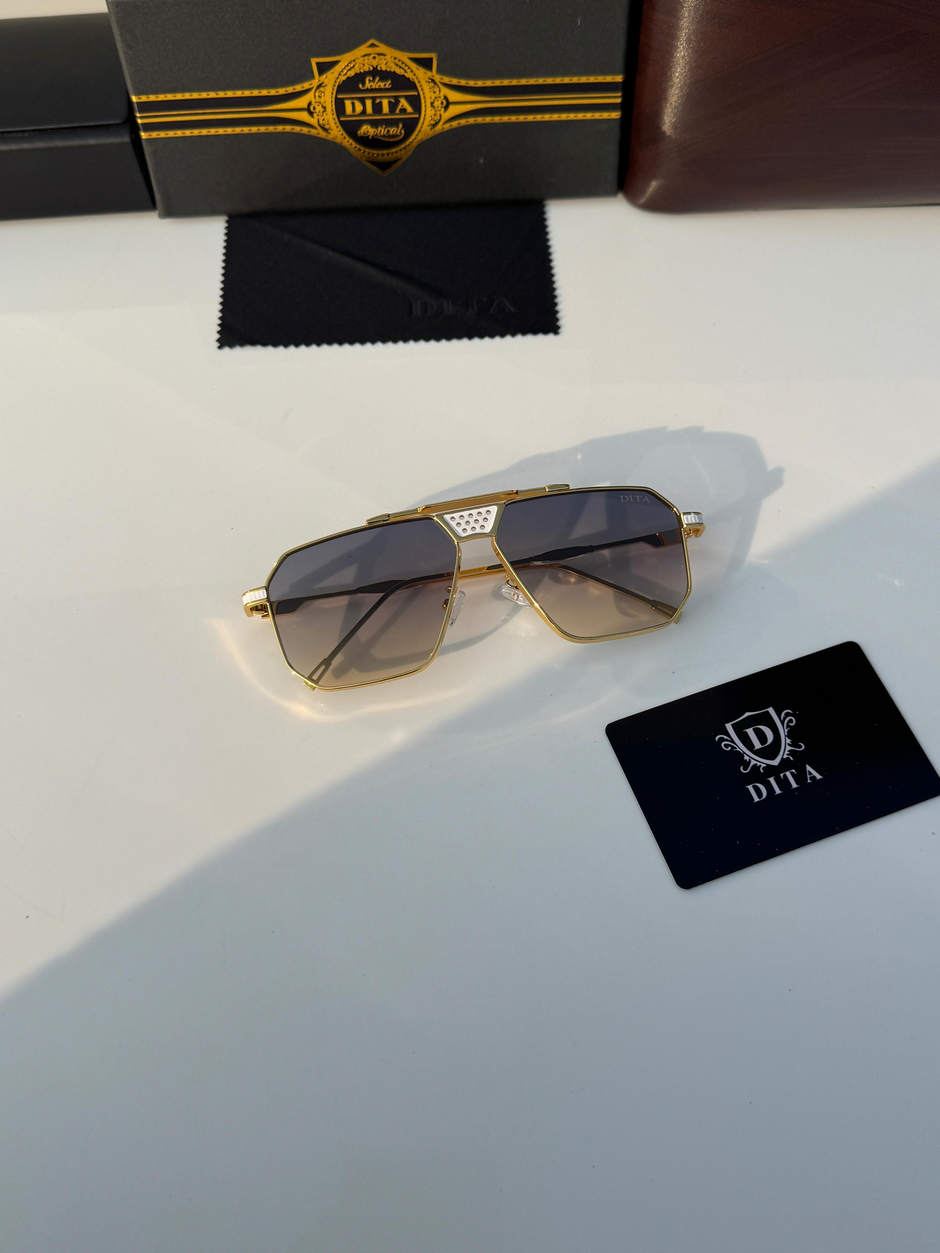 *Dita 9090 sea blue*