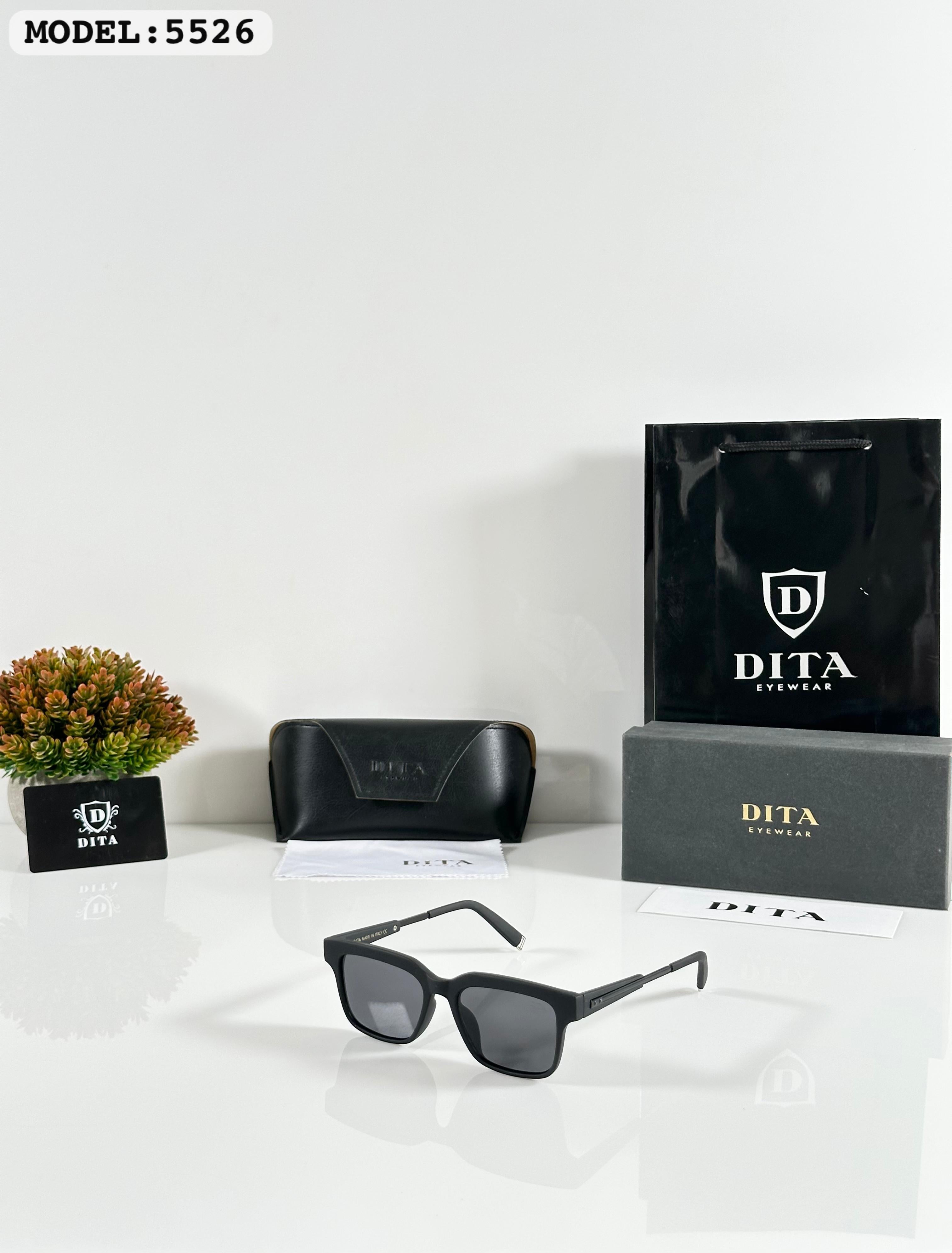 *DITA 5526 BLACK*